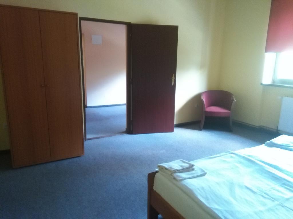 Penzion U Madony Přerov Exterior foto